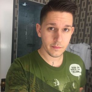 Meet your Posher, Colin